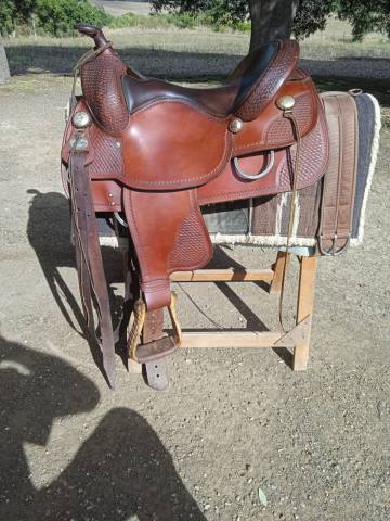 Vendo sella monta americana 