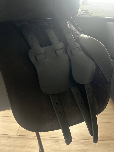 Sella mista Wintec  17.5" - 2022