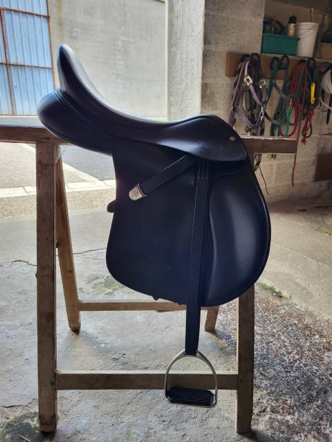 Sella mista Bates  17.5" - 2015