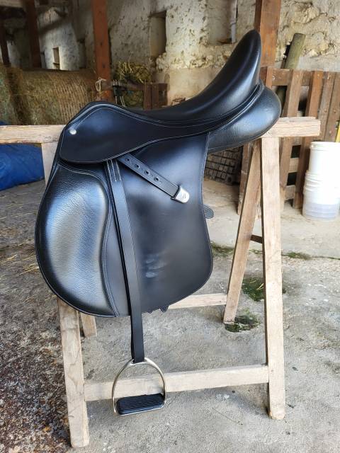 Sella mista Bates  17.5" - 2015