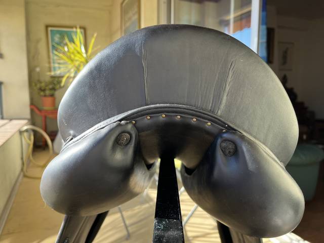 Sella da dressage Forestier  17.5" - 2013