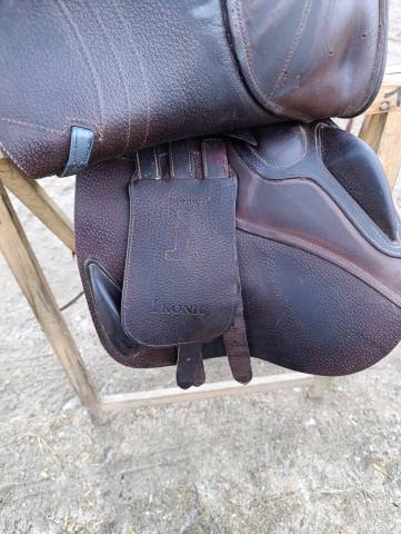 Sella mista Ikonic  17" - 2022