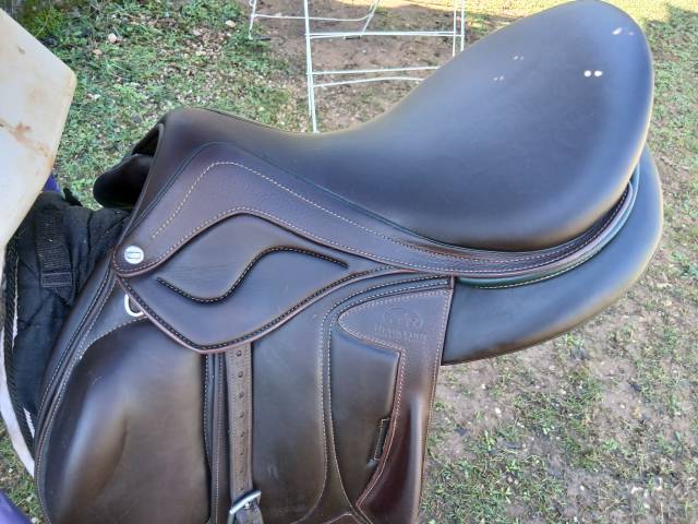 Sella da salto ostacoli Devoucoux  16.5" - 2020