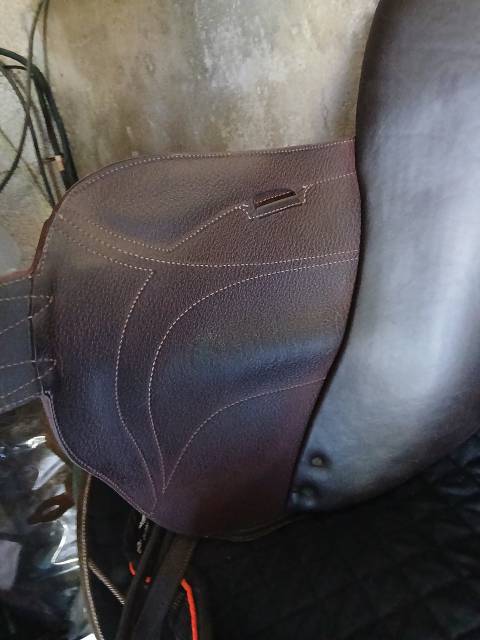 Sella da salto ostacoli Devoucoux  16.5" - 2020