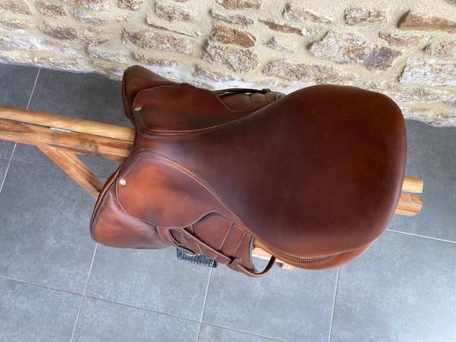 Sella da salto ostacoli Butet  17" - 2014