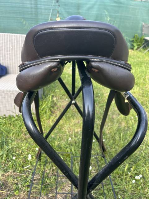 Sella da cross Ikonic  17.5" - 2021