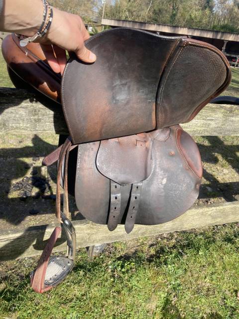 Sella da salto ostacoli Butet  16.5" - 2014