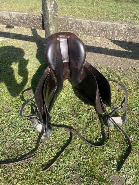 Sella da dressage Butet  17" - 2010