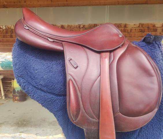 Sella da cross Devoucoux  18" - 2019