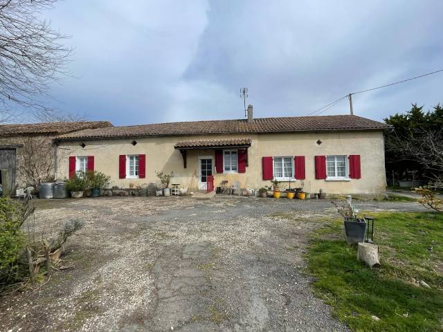 Proprietà equestre In vendita Dordogne