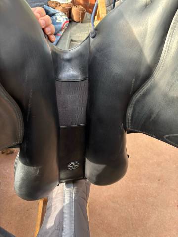 Sella Prestige - Rubino