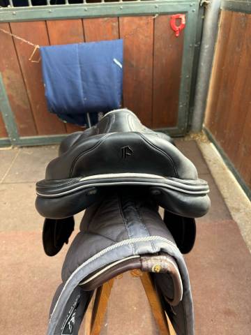 Sella Prestige - Rubino