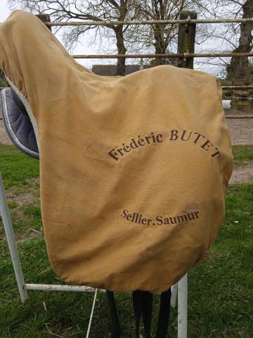 Sella da dressage Butet  17.5" - 2015