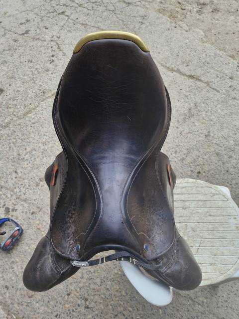 Sella da salto ostacoli Stubben  17.5" - 2017