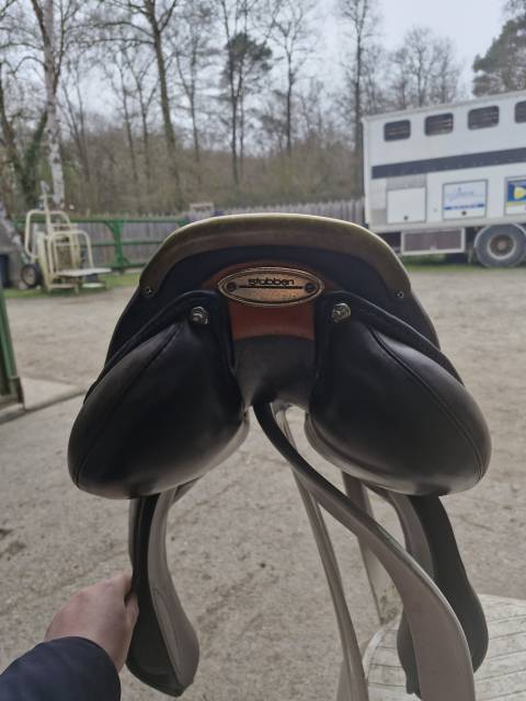 Sella da salto ostacoli Stubben  17.5" - 2017