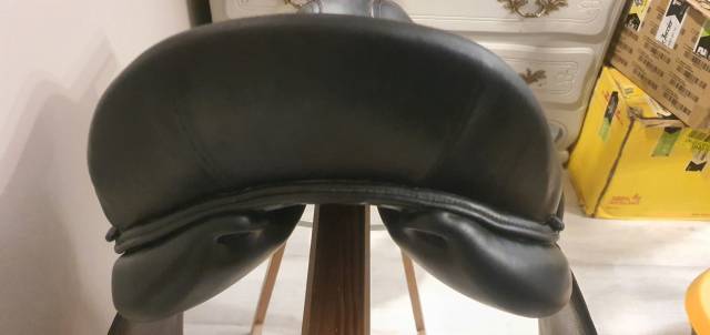 Sella da dressage Belloir  17.5" - 2011