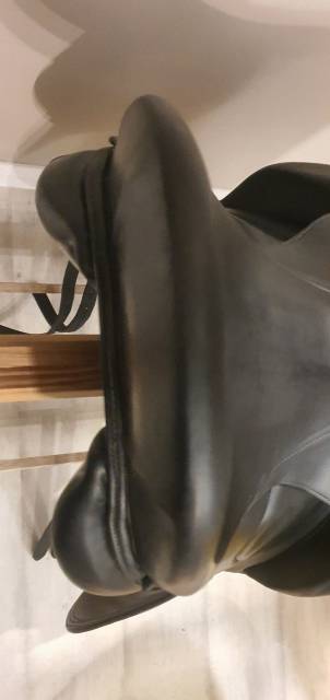 Sella da dressage Belloir  17.5" - 2011