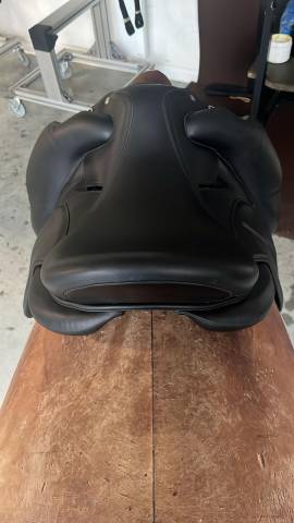 Sella da dressage Devoucoux  17" - 2021