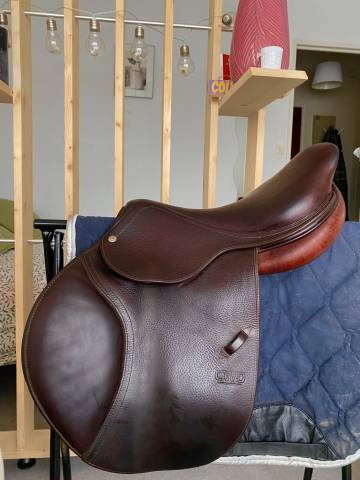 Sella da salto ostacoli CWD  16.5" - 2010