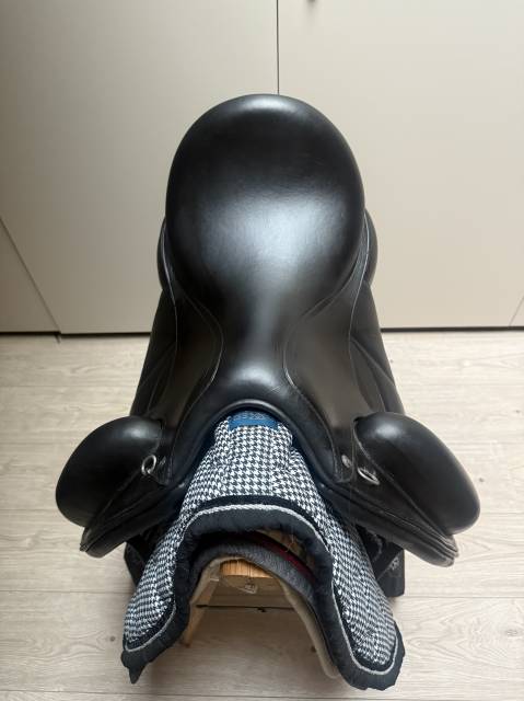Sella da dressage Forestier  17" - 2019