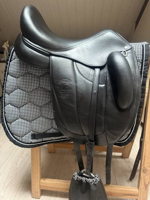 Sella da dressage Forestier  17" - 2019