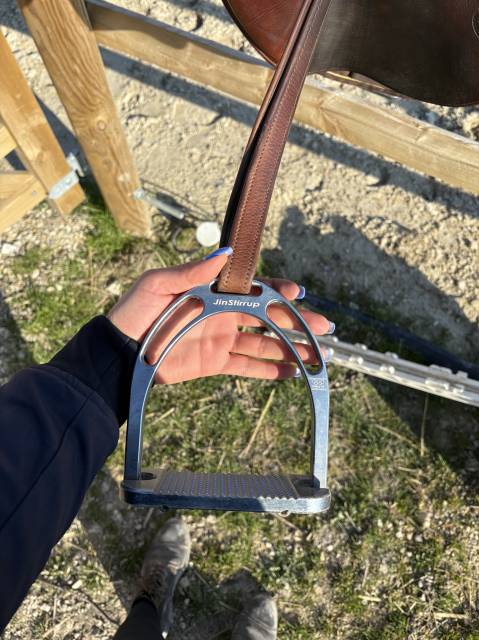 Sella da salto ostacoli Delgrange  17.5" - 2008