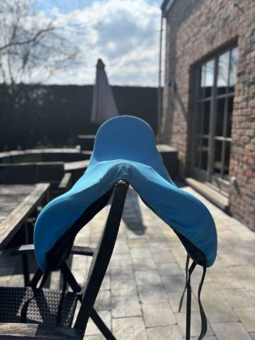 Sella da dressage Wintec  17.5" - 2024