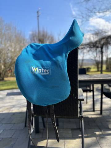 Sella da dressage Wintec  17.5" - 2024