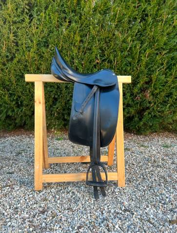 Sella da dressage Forestier Carlos Pinto  17" - 2016