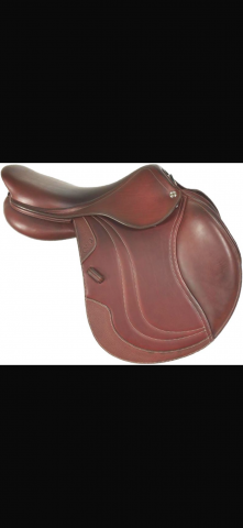 Sella da salto ostacoli CWD Optim close contact SE03 17.5" - 2021