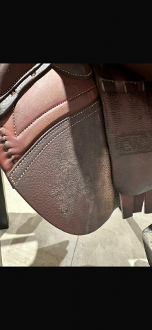 Sella da salto ostacoli CWD Optim close contact SE03 17.5" - 2021