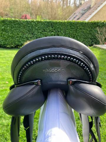 Sella da dressage Stubben  17.5" - 2025