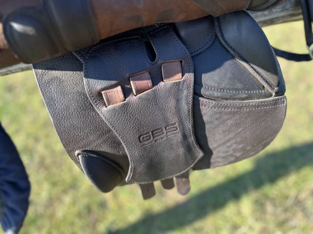 Sella da salto ostacoli GBS  17.5" - 2023