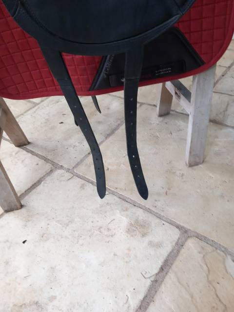 Sella da dressage Devoucoux  17.5" - 2021