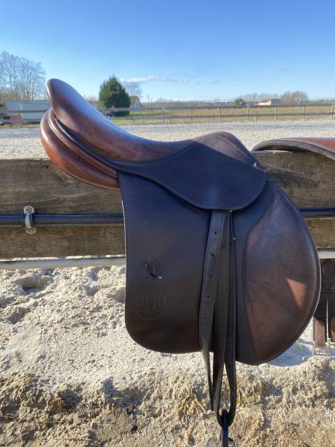 Sella da salto ostacoli Delgrange  17" - 2005