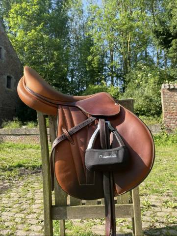 Sella da salto ostacoli Butet  18" - 2014