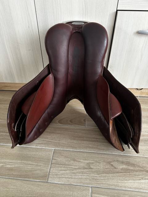 Sella mista Stubben  17" - 2021