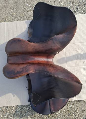 Sella da salto ostacoli Antarès  17" - 2013