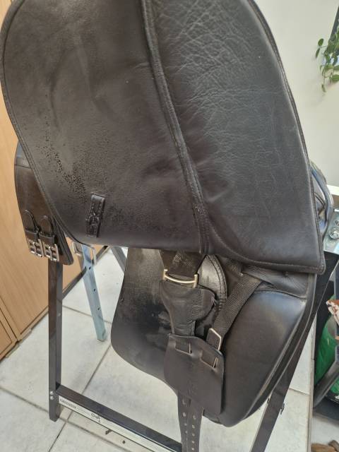 Sella da dressage Eric Thomas  17" - 2015