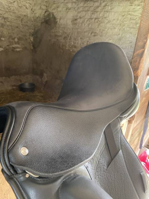 Sella da dressage  Custom saddlery 18" - 2022