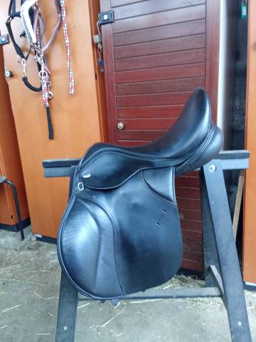 Sella mista Thorowgood   17.5" - 2018