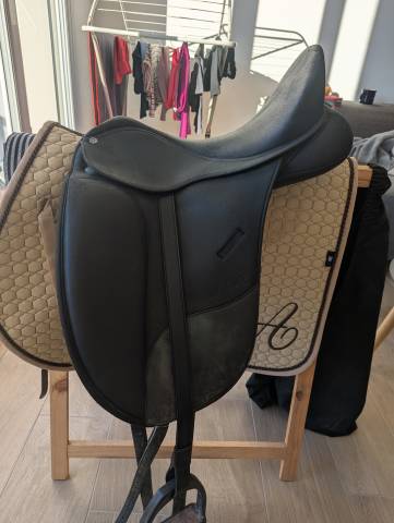 Sella da dressage Wintec  17" - 2009