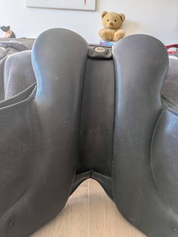 Sella da dressage Wintec  17" - 2009