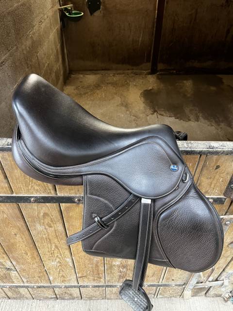 Sella mista Ikonic  17" - 2021