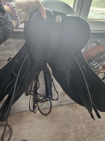 Sella mista Wintec  16.5" - 2024