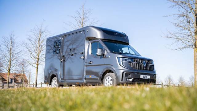 Van per Cavalli STX  2025 Nuovo