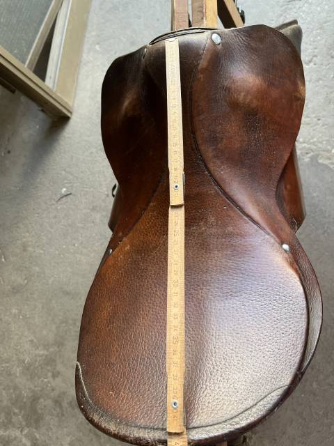 Sella salto ostacoli in cuoio 17”