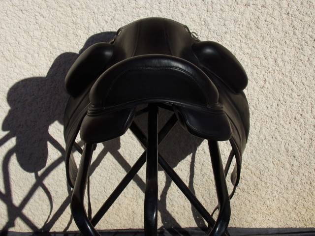 Sella da dressage Forestier  17.5" - 2019