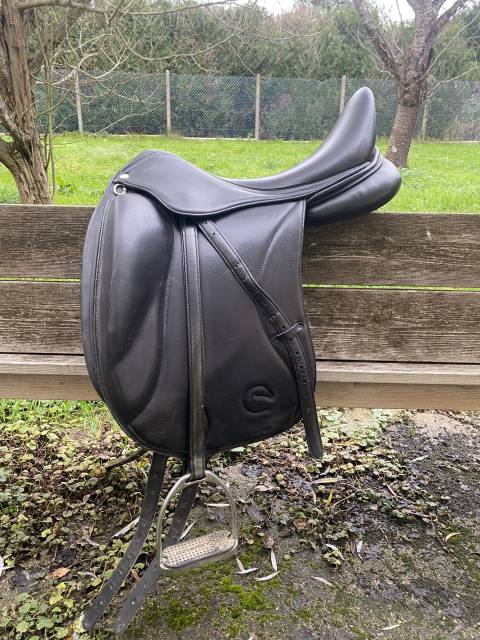 Sella da dressage  Artisan 18" - 2020