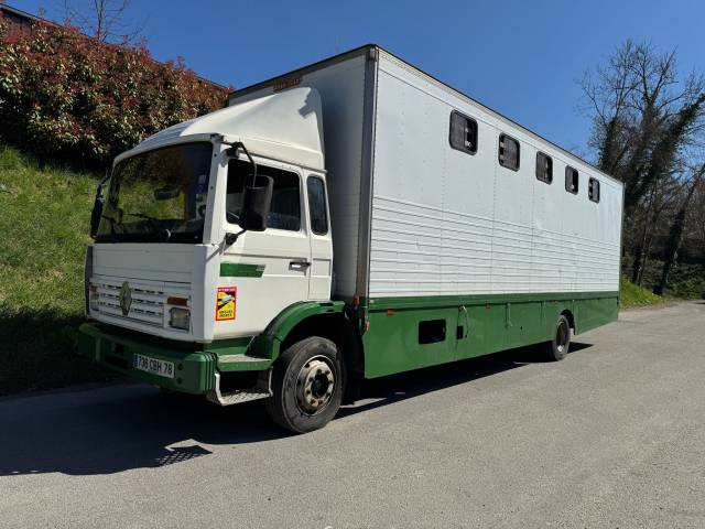Camion per Cavalli Renault M200 1993 Occasione